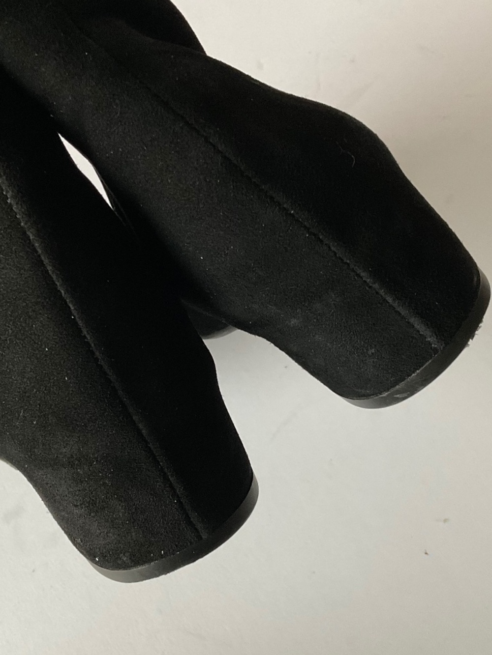 AQUATALIA Ulyssa Ankle Boot Black Suede Hidden Wedge Heel Size 8.5 - Picture 7 of 10